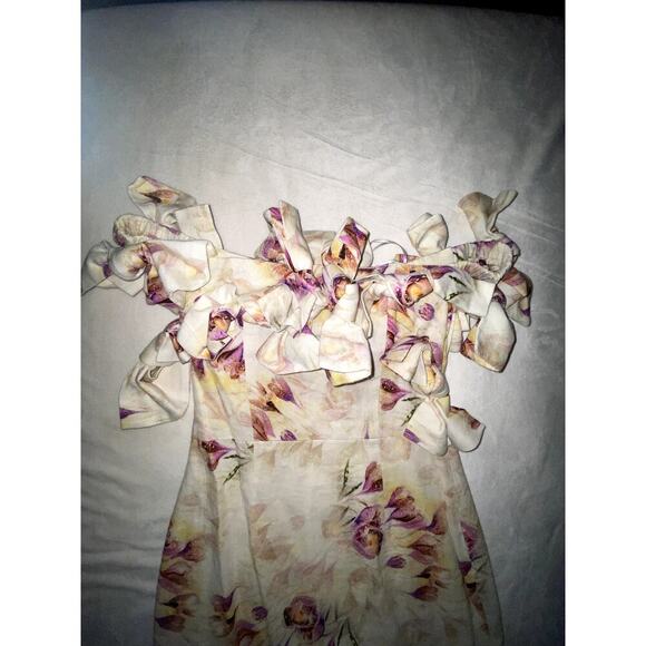 NWT Elliatt Krystale Floral Print Bow Detail Strapless Mini Dress Size Small - Picture 4 of 6